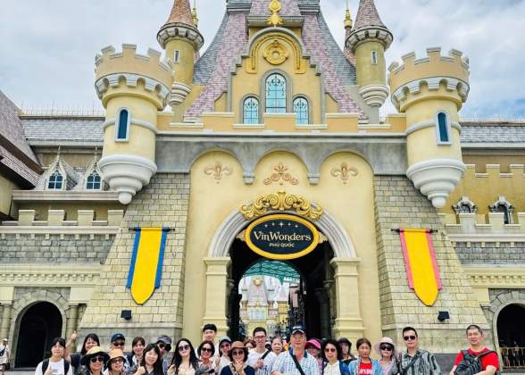 Đánh Thức Ký Ức Mùa Hè Với Chuyến Đi Phú Quốc Cùng Ánh Việt Travel